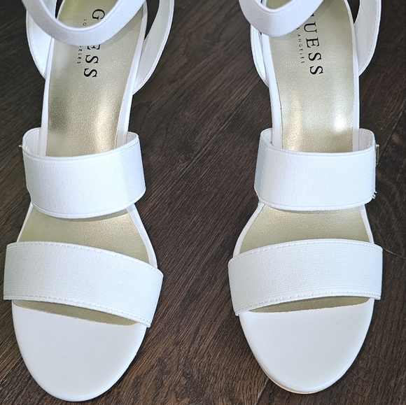 Guess Netta Elastic Heels - Picture 2 of 5